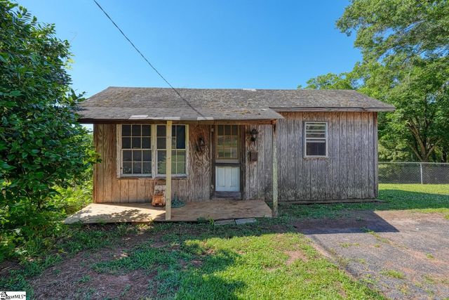 135 Skyview Drive, Spartanburg, SC 29303