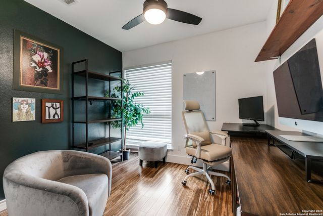 100 Lorenz # 1004, San Antonio, TX 78247