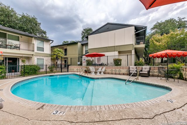 100 Lorenz # 1004, San Antonio, TX 78247