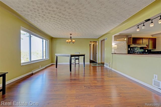 1140 Seneca Road, Lake Orion, MI 48362
