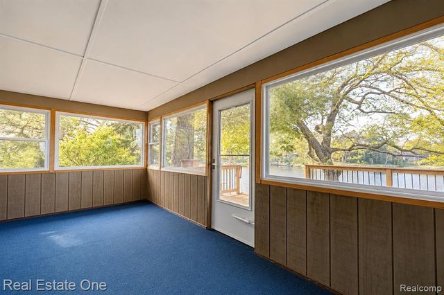 1140 Seneca Road, Lake Orion, MI 48362