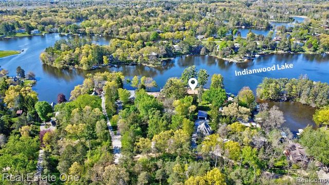 1140 Seneca Road, Lake Orion, MI 48362