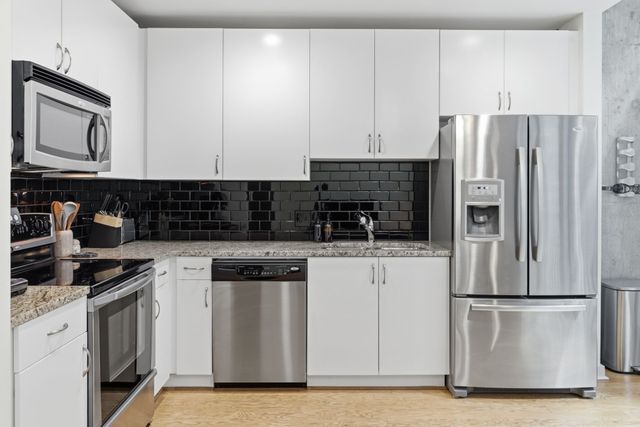 301 Demonbreun St Unit 405, Nashville, TN 37201
