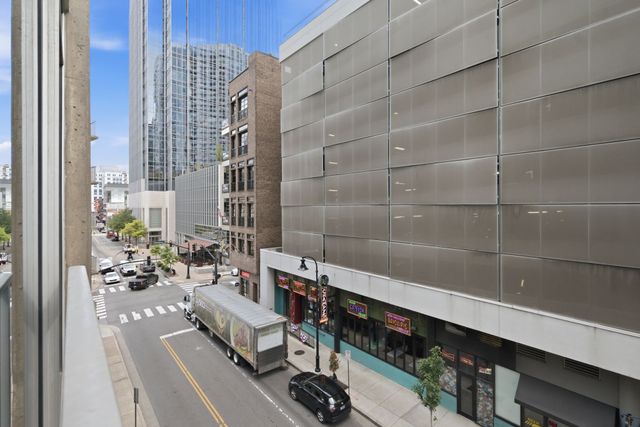 301 Demonbreun St Unit 405, Nashville, TN 37201