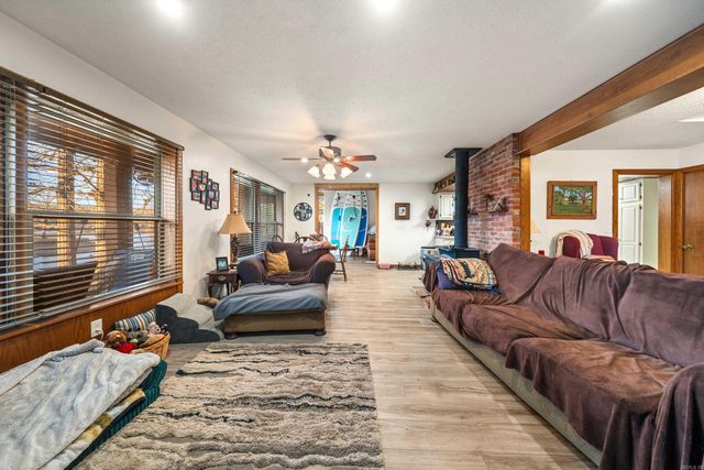 111 Loveless Ln Lane, Royal, AR 71968