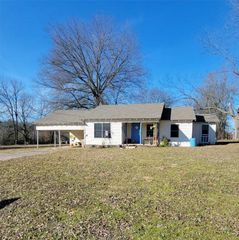 340 N Austin, Avery, TX 75554