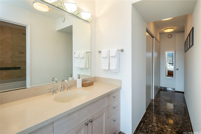 2121 Ala Wai Boulevard 4101, Honolulu, HI 96815