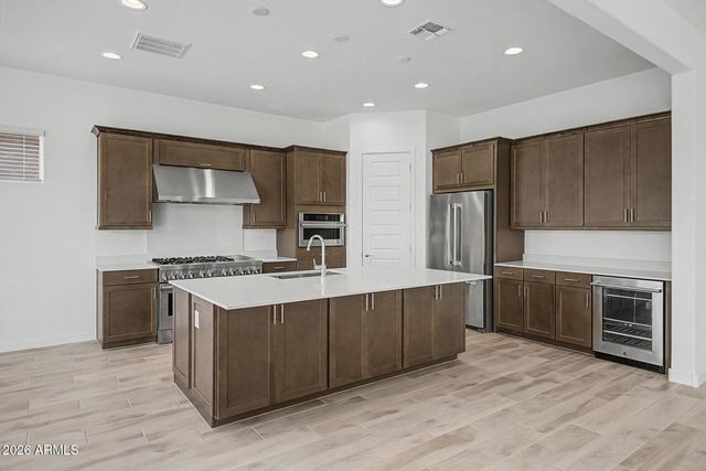3315 E CRAFTSMAN Lane, San Tan Valley, AZ 85140