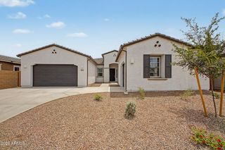 3315 E CRAFTSMAN Lane, San Tan Valley, AZ 85140
