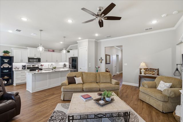 10059 Dayspring Drive, Flint, TX 75762
