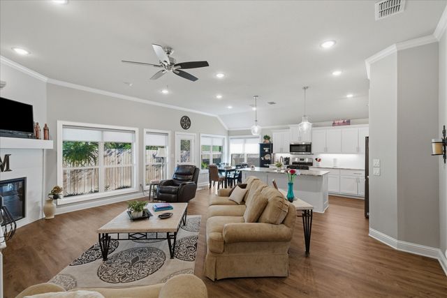 10059 Dayspring Drive, Flint, TX 75762