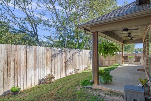 10059 Dayspring Drive, Flint, TX 75762
