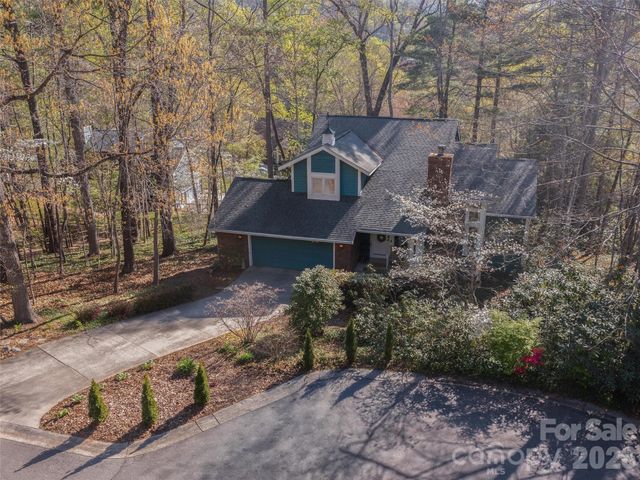26 Autumn Ridge Lane, Asheville, NC 28803