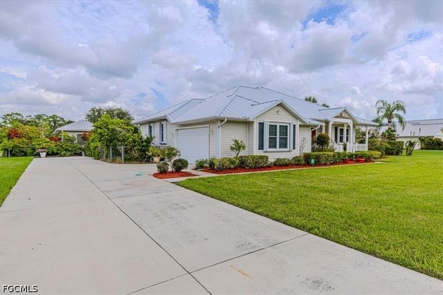 15551 Idalia DR, Alva, FL 33920