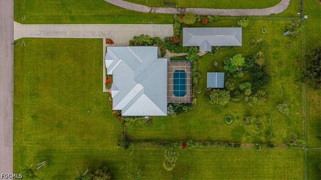 15551 Idalia DR, Alva, FL 33920