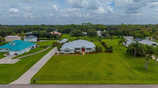 15551 Idalia DR, Alva, FL 33920