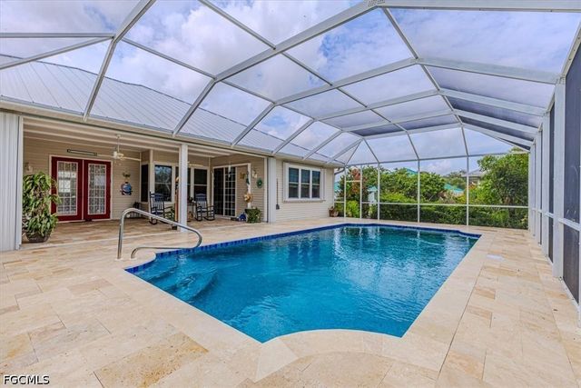 15551 Idalia DR, Alva, FL 33920