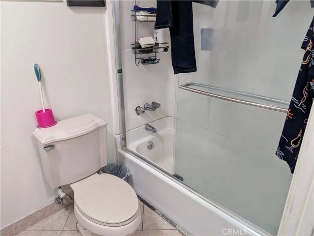 18530 Hatteras St Unit 329, Tarzana, CA 91356