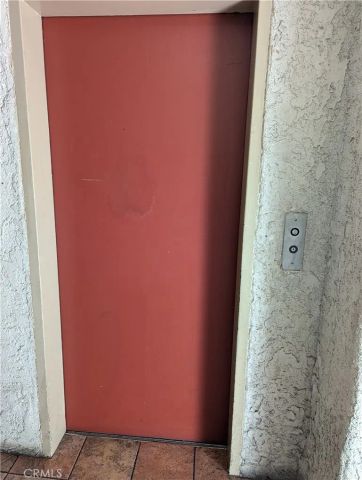 18530 Hatteras St Unit 329, Tarzana, CA 91356