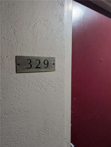 18530 Hatteras St Unit 329, Tarzana, CA 91356