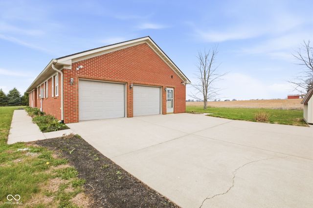 1444 E 150 N, Lebanon, IN 46052