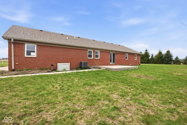 1444 E 150 N, Lebanon, IN 46052