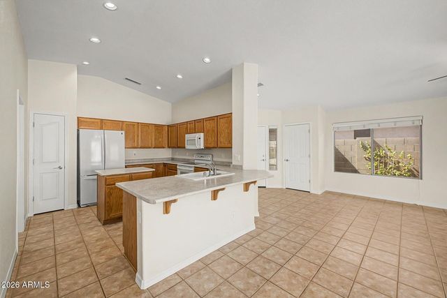 19559 N 107th Drive, Peoria, AZ 85373