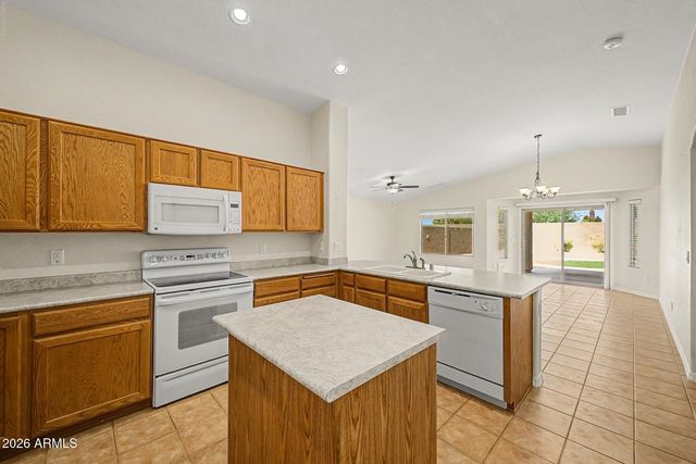 19559 N 107th Drive, Peoria, AZ 85373