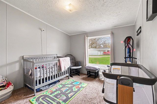 403 E 2nd Street, Lawton, MI 49065