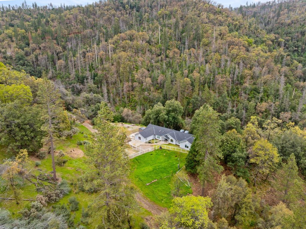 Image 45 of property listing at 36345 Mudge Ranch Road, Coarsegold, CA 93614