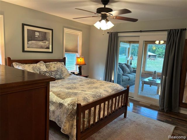 9074 White Road, Linden, MI 48451