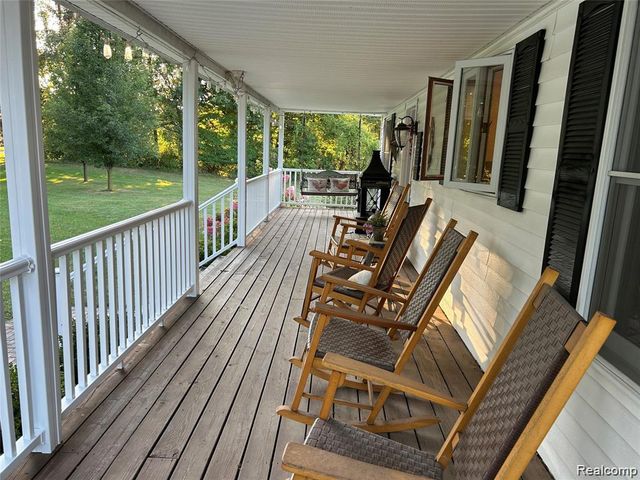 9074 White Road, Linden, MI 48451