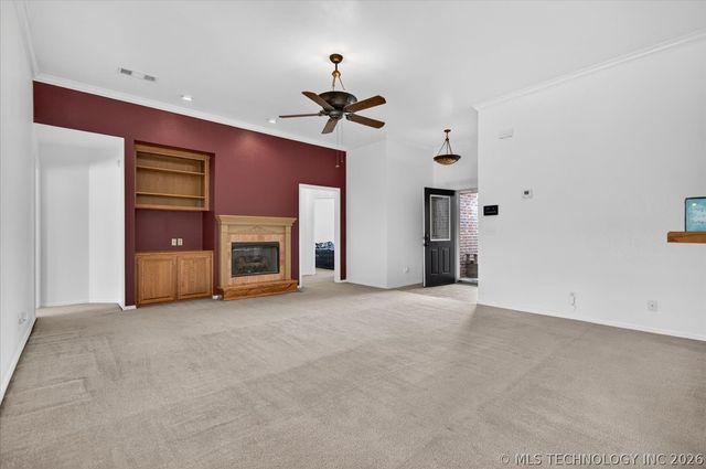 12027 N 108th East Avenue, Collinsville, OK 74021