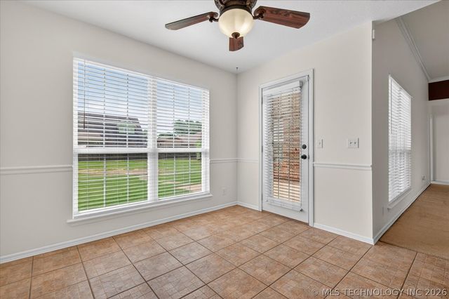 12027 N 108th East Avenue, Collinsville, OK 74021