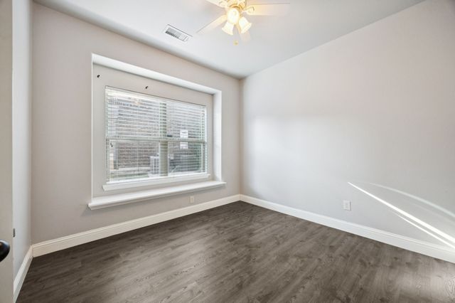 317 Hawks Drive, Fate, TX 75087