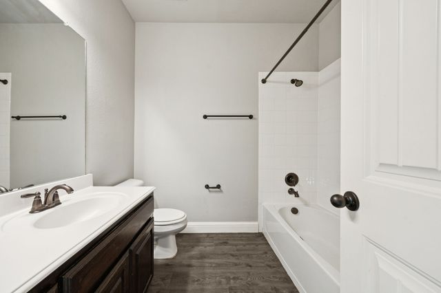 317 Hawks Drive, Fate, TX 75087