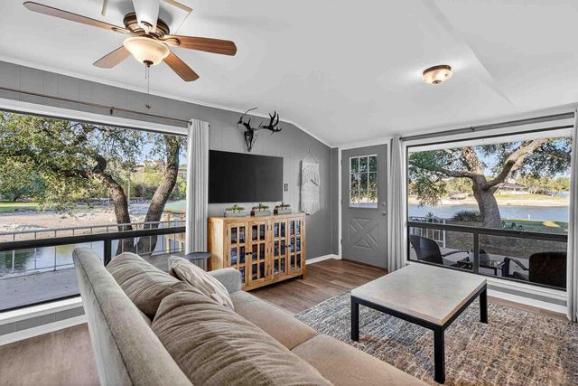 1002 S Rockwood DR, Buchanan Dam, TX 78609