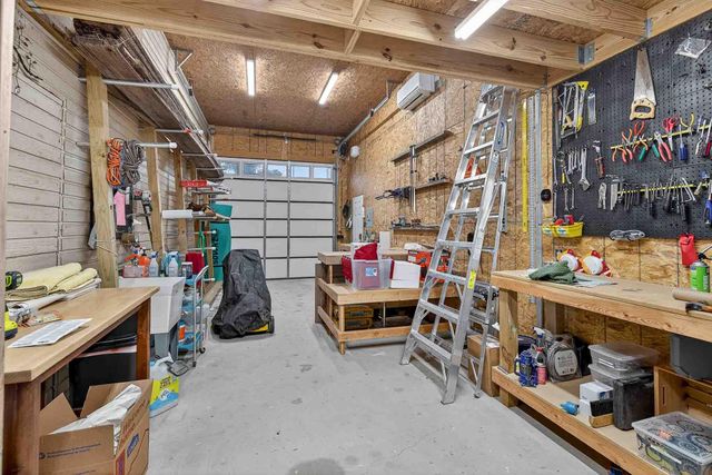 1002 S Rockwood DR, Buchanan Dam, TX 78609