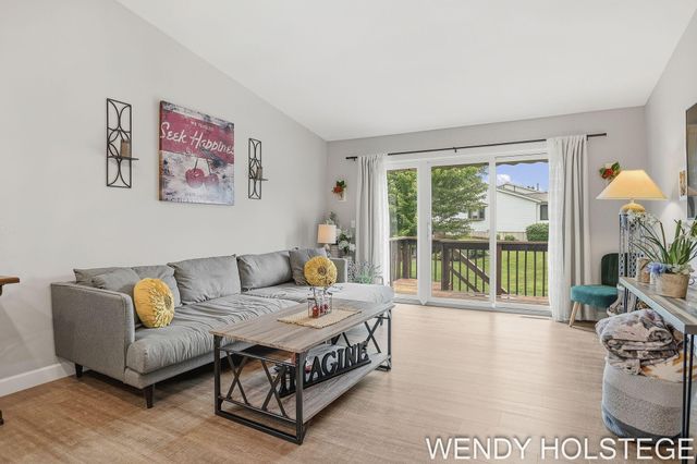 859 Creekridge Drive, Holland, MI 49423