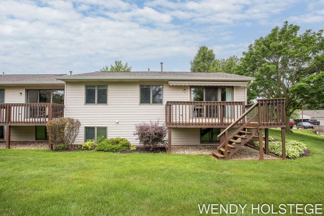 859 Creekridge Drive, Holland, MI 49423