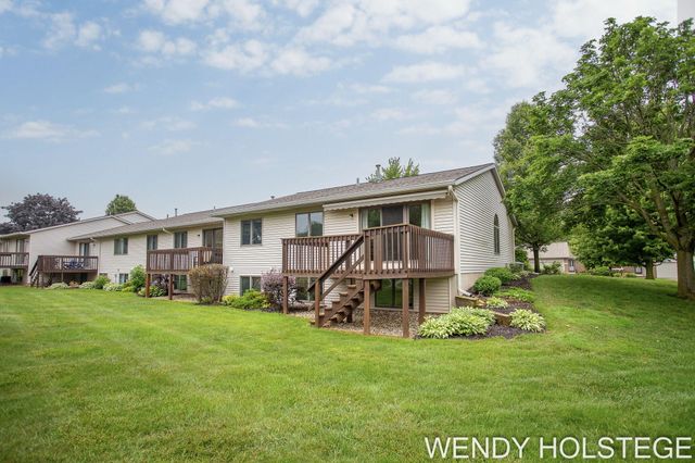859 Creekridge Drive, Holland, MI 49423