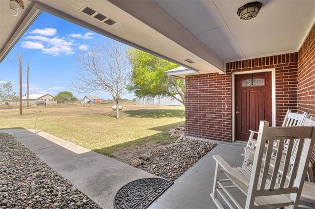 5004 County Road 1432, Aransas Pass, TX 78336