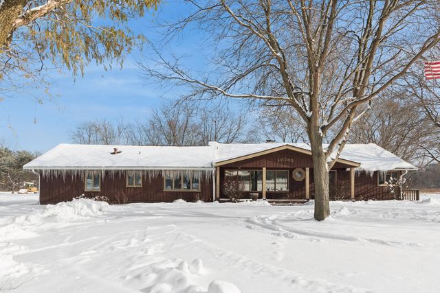 10705 Lane Street, Crown Point, IN 46307