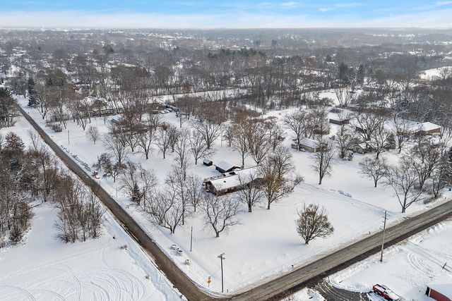 10705 Lane Street, Crown Point, IN 46307