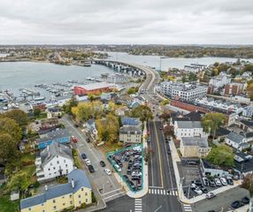 43 Cabot St, Beverly, MA 01915