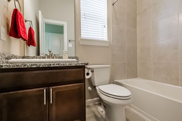 2014 Clyde Falls Drive, Richmond, TX 77469