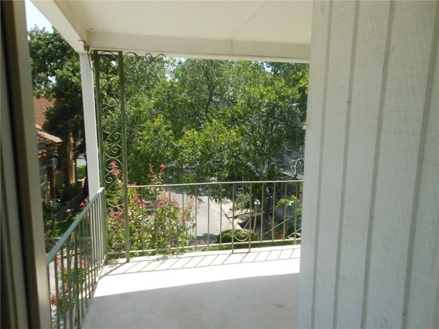 2516 Enfield RD 201, Austin, TX 78703