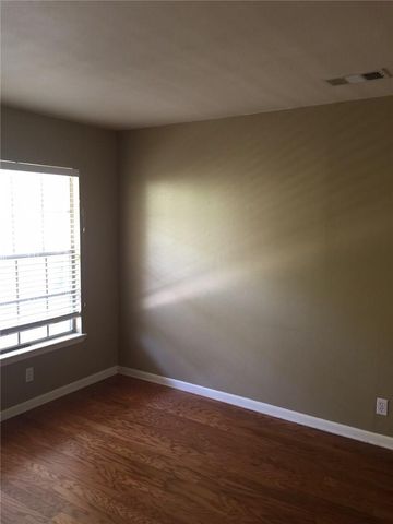 2516 Enfield RD 201, Austin, TX 78703