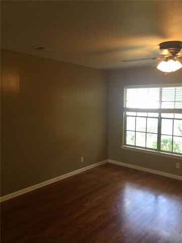 2516 Enfield RD 201, Austin, TX 78703