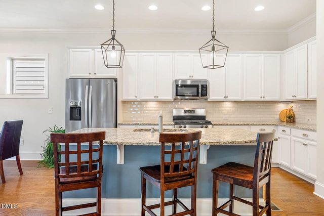 44 Rock Ledge Drive, Chapel Hill, NC 27516